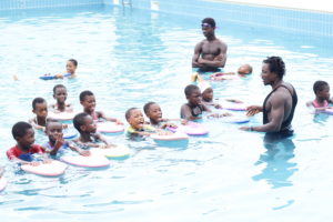 Image de l'article Learn to Swim at Awutu-Winton High School