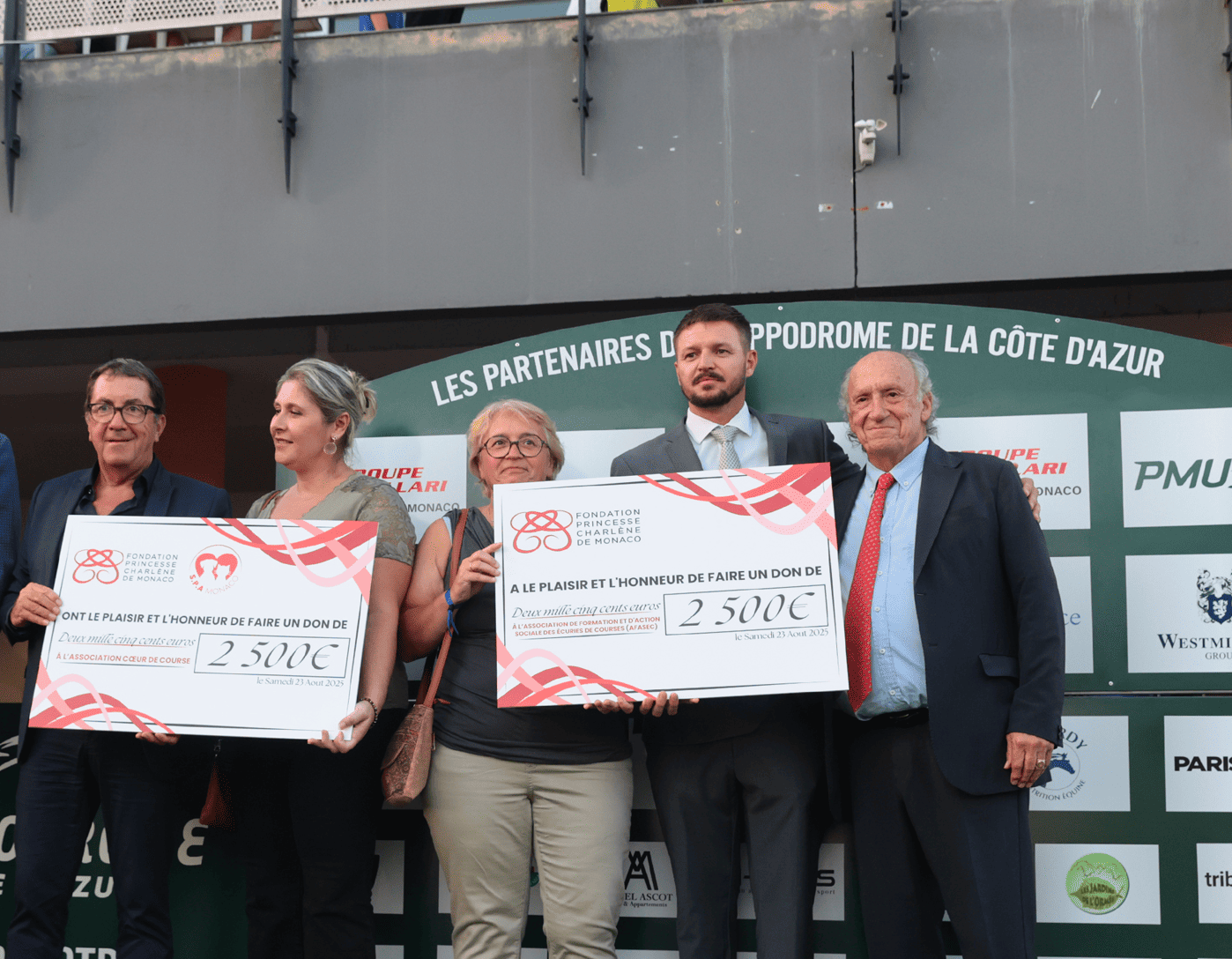 Image de l'article The Princess Charlene of Monaco Foundation and the Monaco Society for the Protection of Animals support horses and the men and women of the racing world